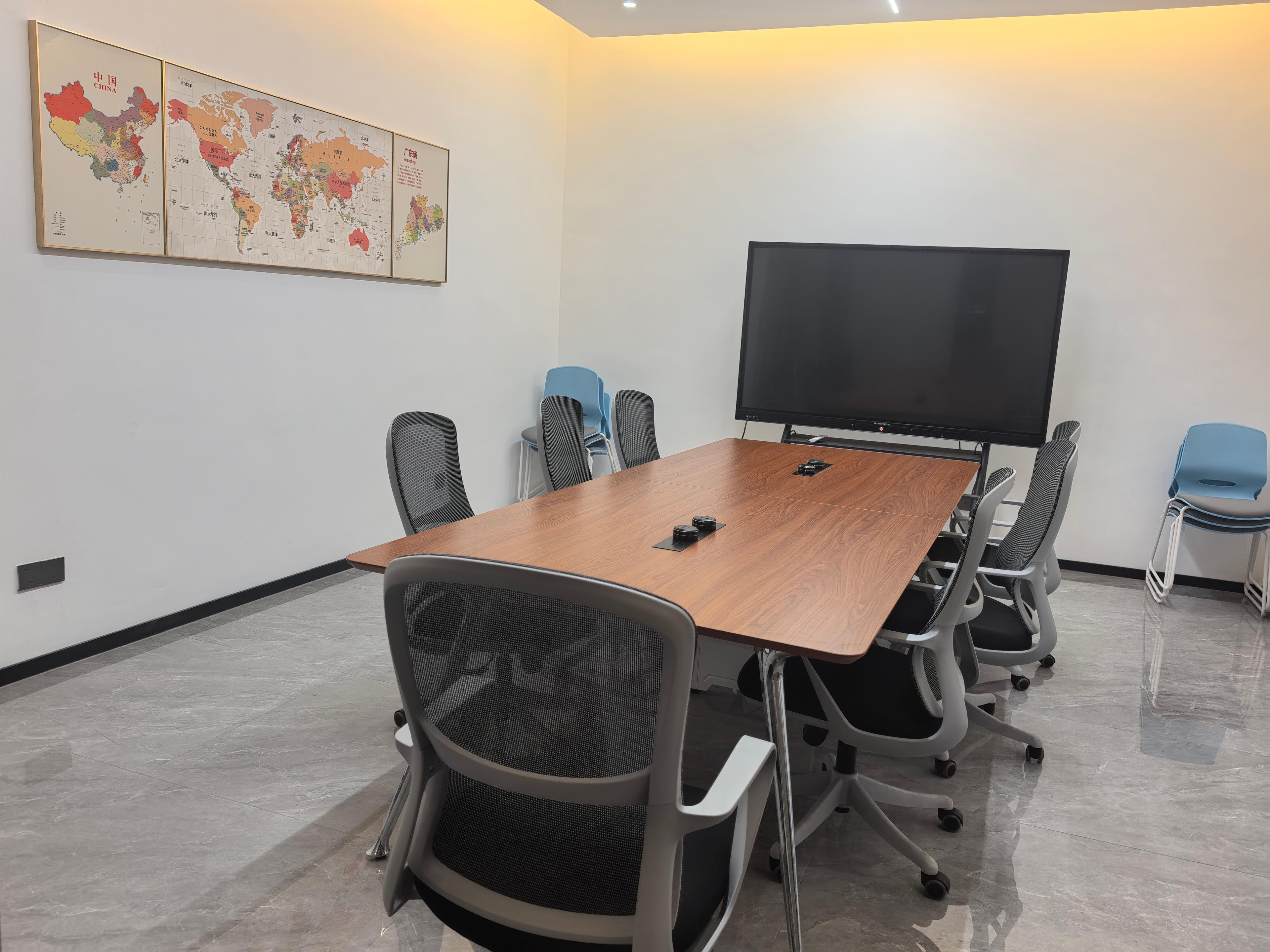XurenClean office environment